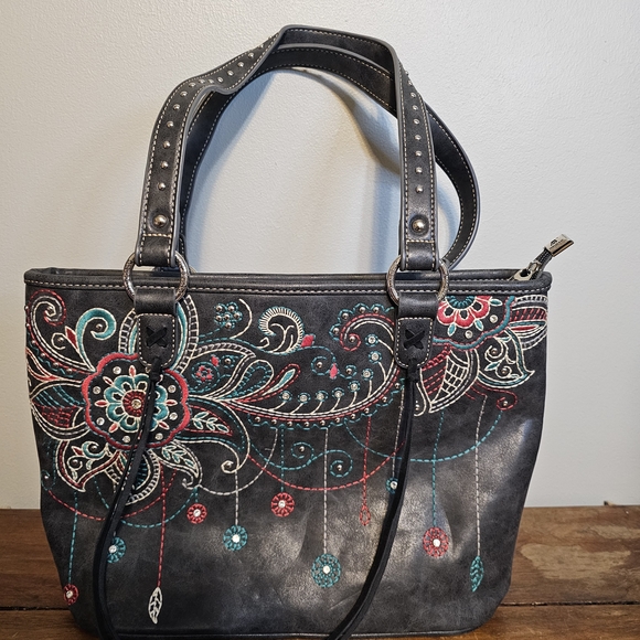 Montana West Handbags - American Bling Black Embroidered Rhinestone Conceal Carry-Style Bag
